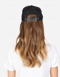 Jilly Friendship Love -dress and personal adornment 9030 CNV 1E139 BLK 03