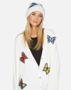 Blix Butterfly Patches Beanie -dress and personal adornment 9073 CSM 1P154 CRME 01