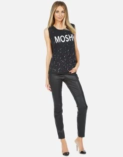 Kel Moshi -dress and personal adornment lauren moshi iconic moshi scoop neck muscle tank 2190 TNC 13348 OXMSPT 03