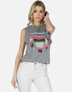 Kinzington Striped Bull